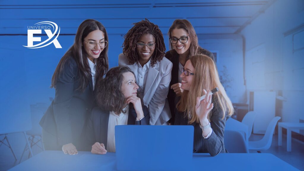 Mulheres executivas trabalhando.